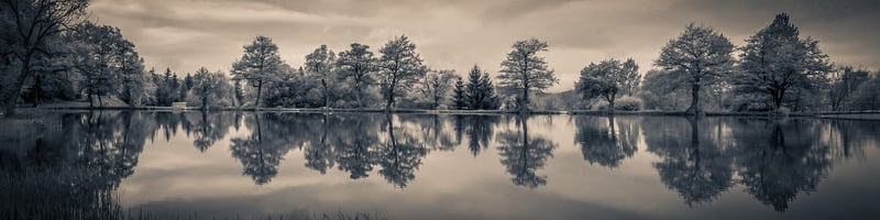 Lakeside Retreats